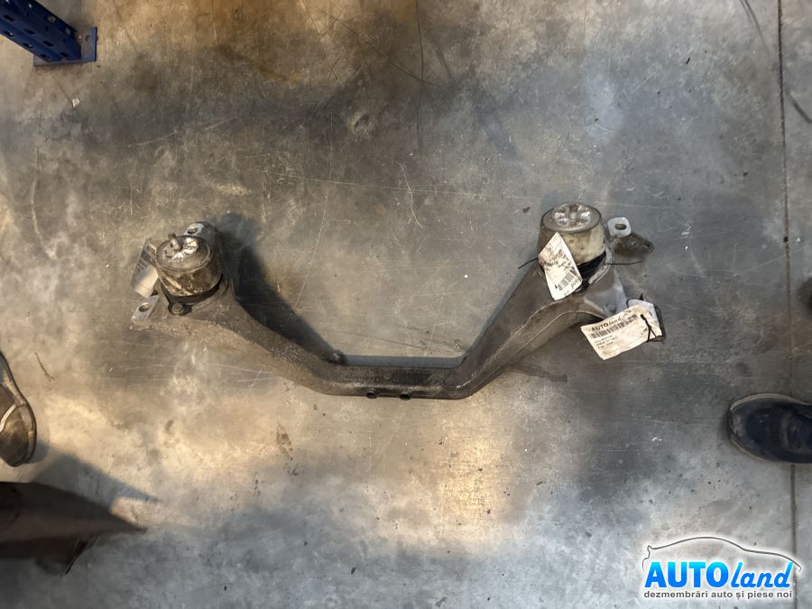Jug (cadru motor) AUDI Q7 (4L) 2006-2026 Cod 7L6199207B