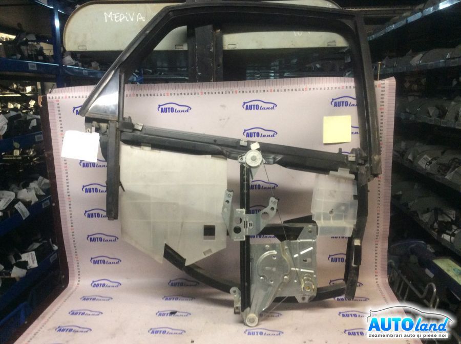 Macara geam AUDI A4 (8D2,B5) 1995-2000 Cod 8D0839400A