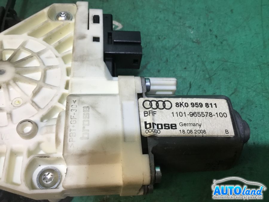 Macara geam AUDI A4 Avant (8K5) 2008-2025 Cod 8K0839461A