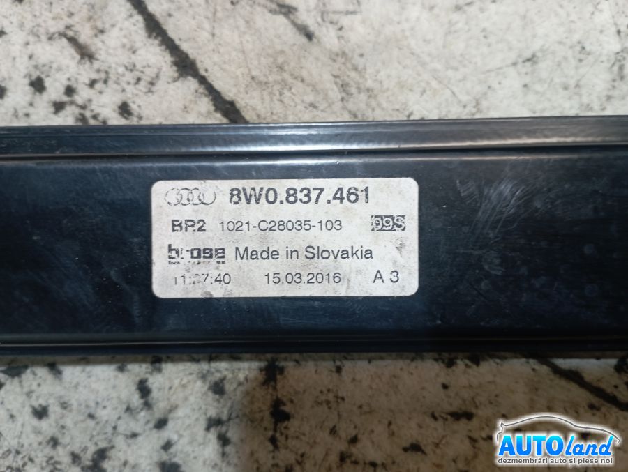 Macara Geam AUDI A4 (B9 8W) 2015-2018 Cod 8W0837461