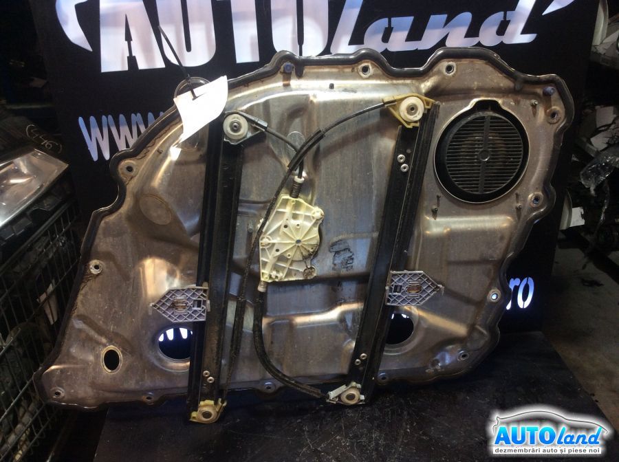 Macara geam AUDI A8 (4E_) 2002-2010 Cod 4E0839849
