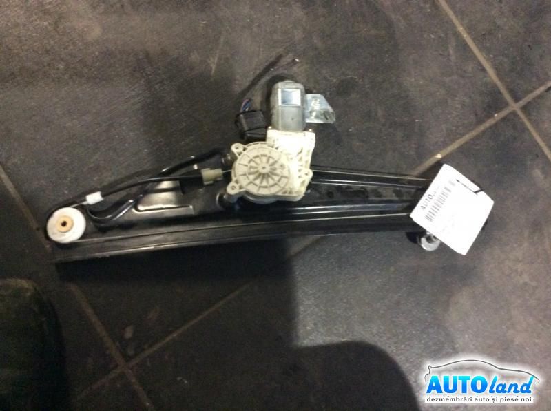 Macara geam BMW 5 (E60) 2003-2026 Cod 7075674E