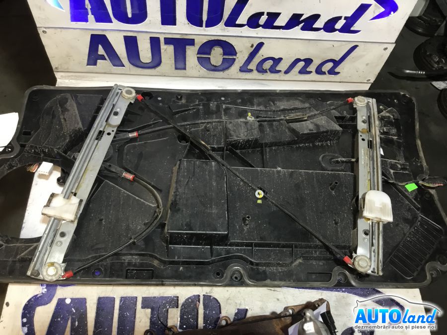 Macara geam FORD FIESTA VI 2008-2025 Cod 8A61B045H17AH