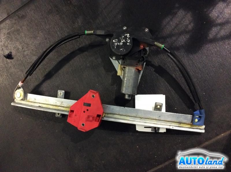 Macara geam FORD MONDEO II (BAP) 1996-2000 Cod 0130821681