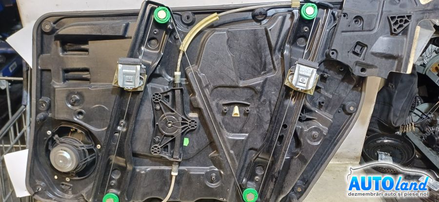 Macara Geam MERCEDES-BENZ A-class (W176) 2012-2015 Cod A2469065100