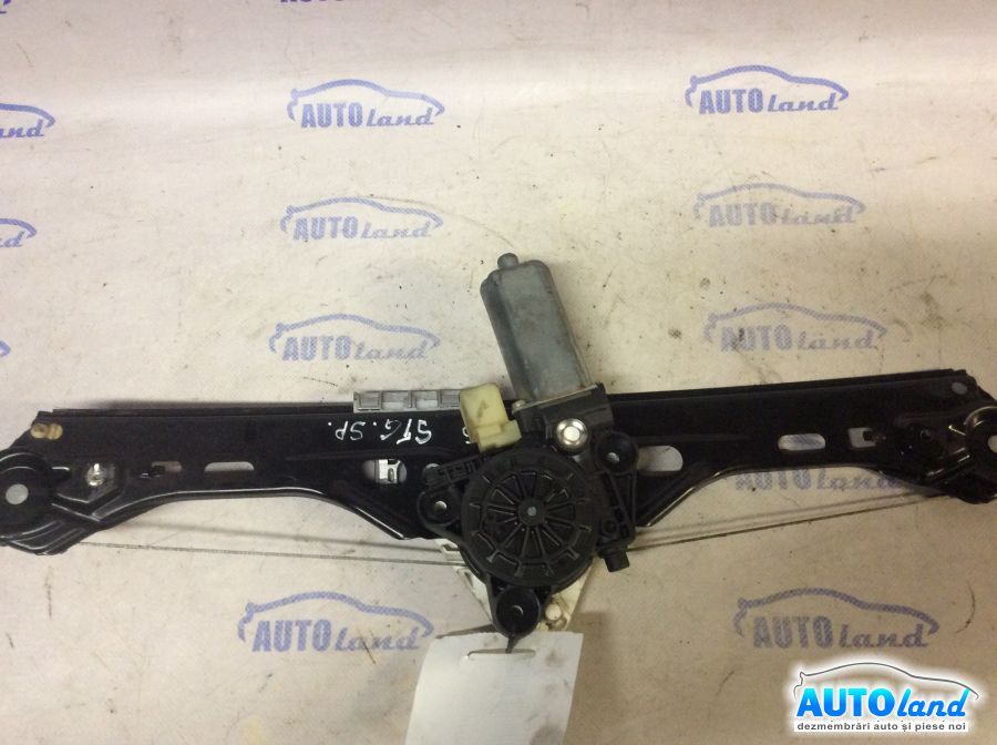 Macara geam MERCEDES-BENZ C-CLASS (W203) 2000-2025 Cod A2038202942