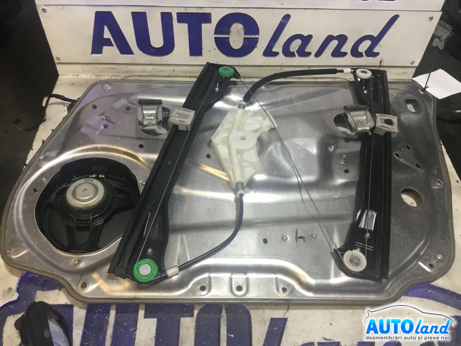 Macara geam MERCEDES-BENZ C CLASS (W204) 2007-2025 Cod A2048200142
