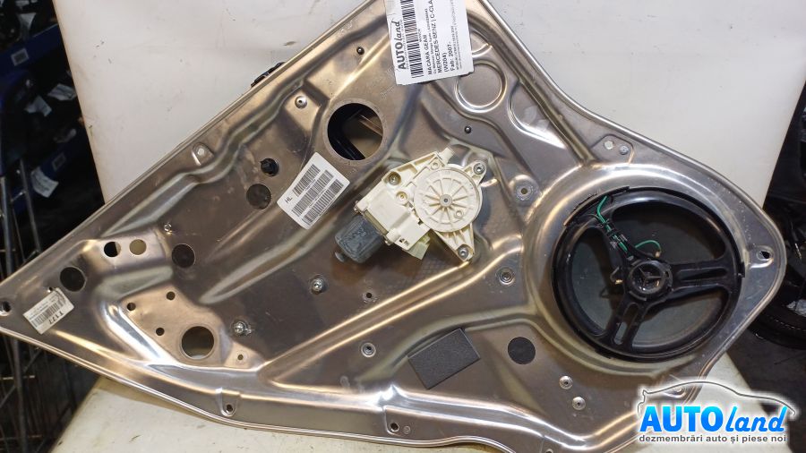 Macara Geam MERCEDES-BENZ C-CLASS (W204) 2007-2025 Cod A2048200542