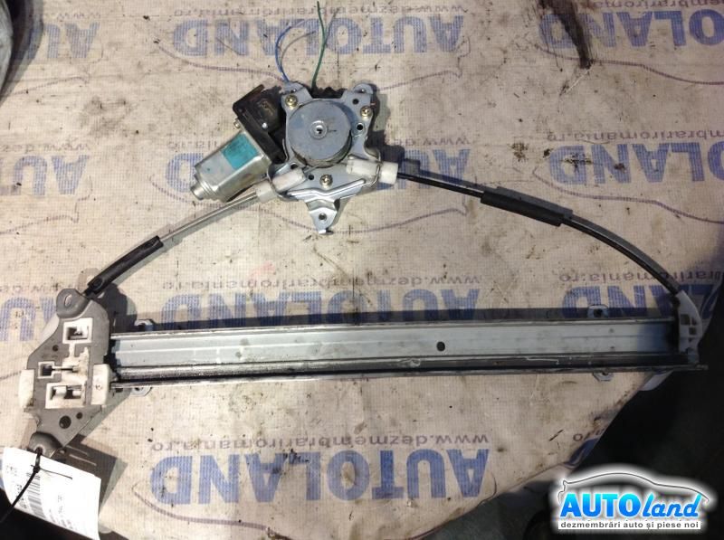 Macara geam NISSAN X-TRAIL (T30) 2001-2025 Cod 8073089913