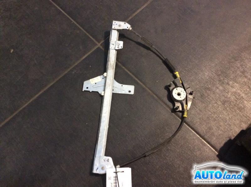 Macara geam PEUGEOT 307 (3A/C) 2000-2025 Cod 9634456880
