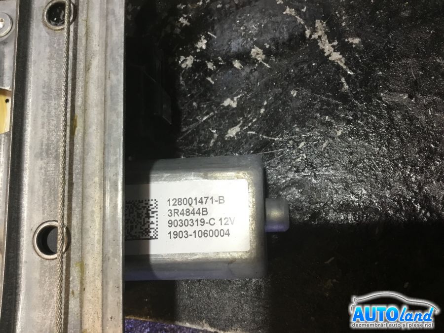 Macara geam RENAULT CAPTUR 2013-2025