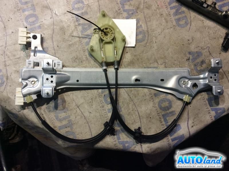 Macara geam RENAULT MEGANE III Grandtour (KZ0/1_) 2008-2025