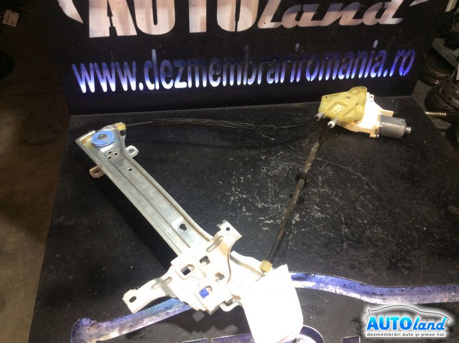Macara geam RENAULT MEGANE III Hatchback (BZ0/1_) 2008-2025