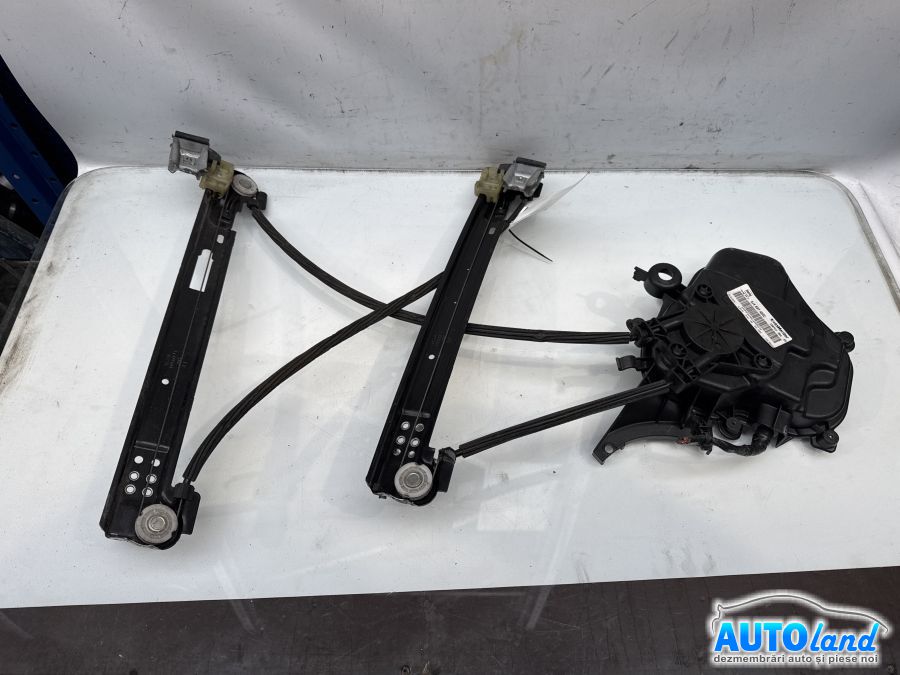 Macara geam SEAT IBIZA V (6J5) 2008-2025 Cod 6J4837402C