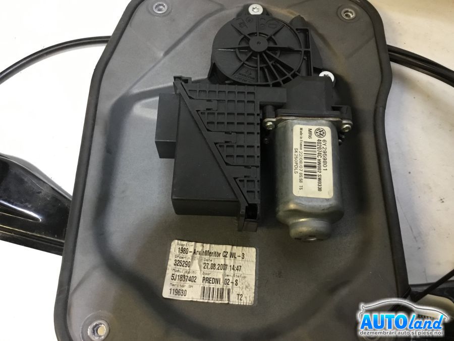 Macara geam SKODA FABIA 2006-2025 Cod 5J1837402