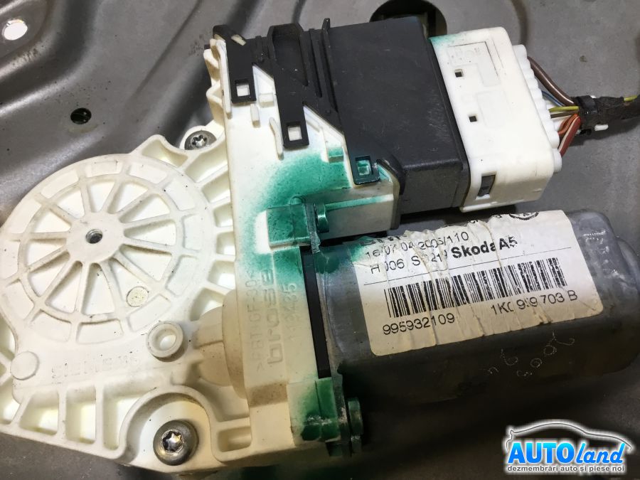 Macara geam SKODA OCTAVIA (1Z3) 2004-2025 Cod 1Z0839655A