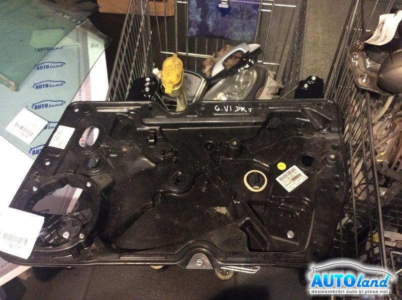 Macara geam VOLKSWAGEN GOLF VI 2008-2025 Cod 5K1837730J