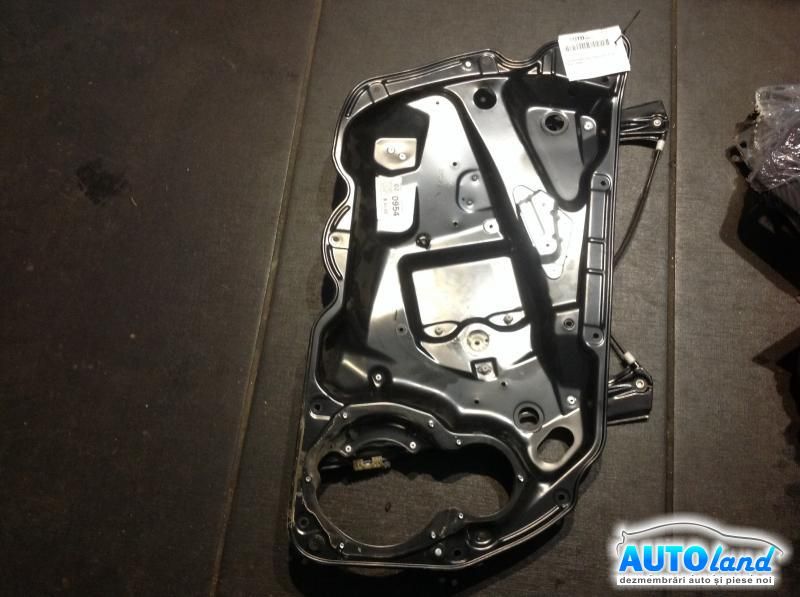 Macara geam VOLKSWAGEN PASSAT (3C2) 2005-2025 Cod 3C1837755G