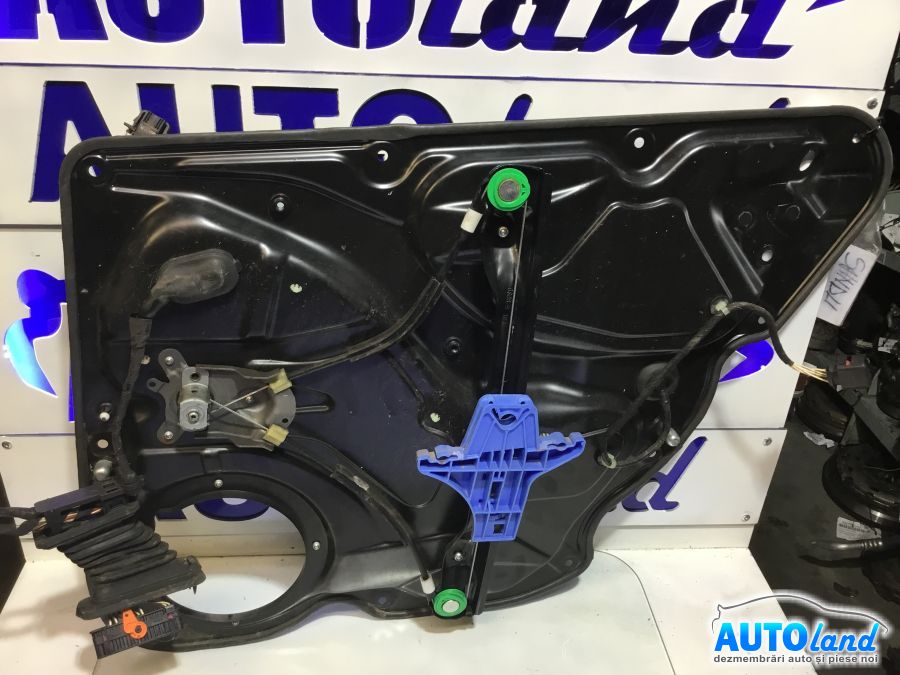 Macara geam VOLKSWAGEN PASSAT (3C2) 2005-2025 Cod 3C4839755J