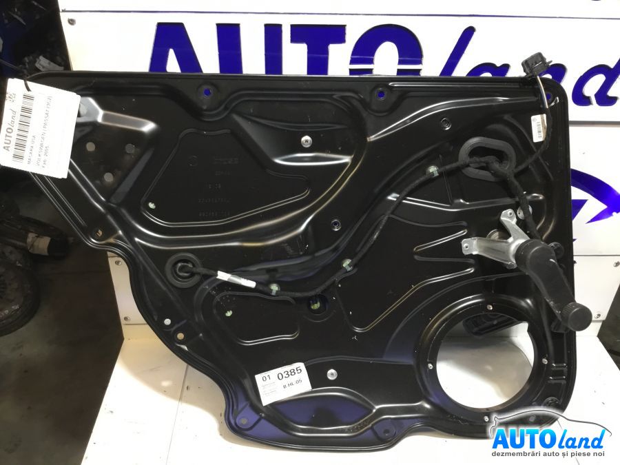 Macara geam VOLKSWAGEN PASSAT (3C2) 2005-2025 Cod 3C4839755J