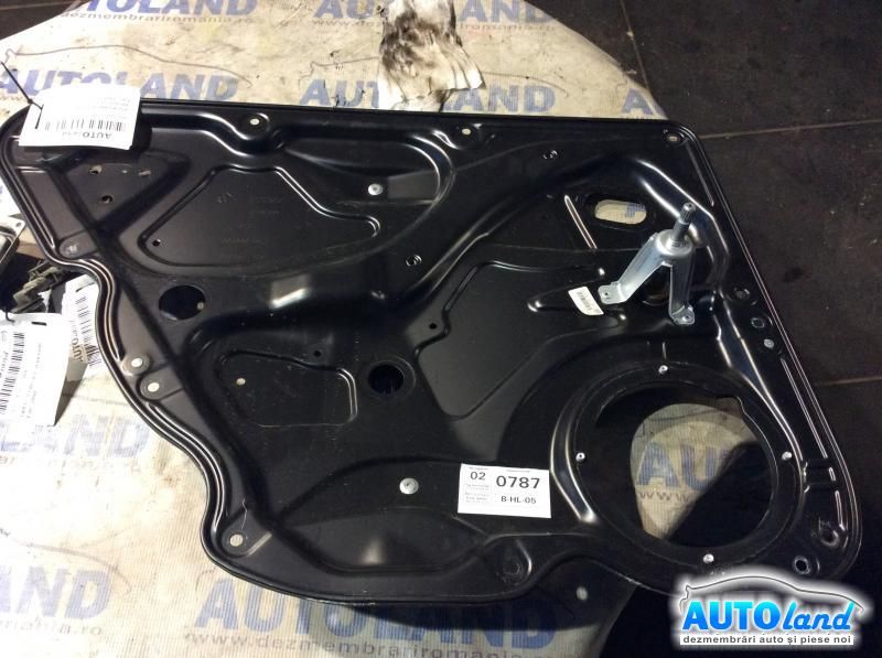 Macara geam VOLKSWAGEN PASSAT Variant (3C5) 2005-2025 Cod 3C4839755J