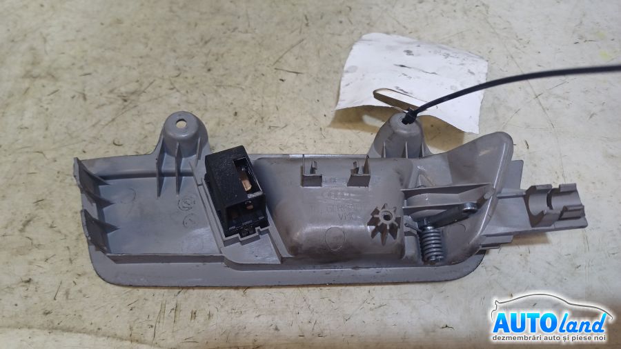 Maner Usa AUDI A4 (8EC) 2004-2008