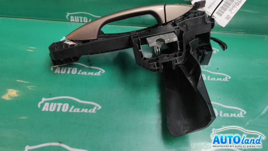 Maner Usa MERCEDES-BENZ C-CLASS (W204) 2007-2025 Cod A2047230114