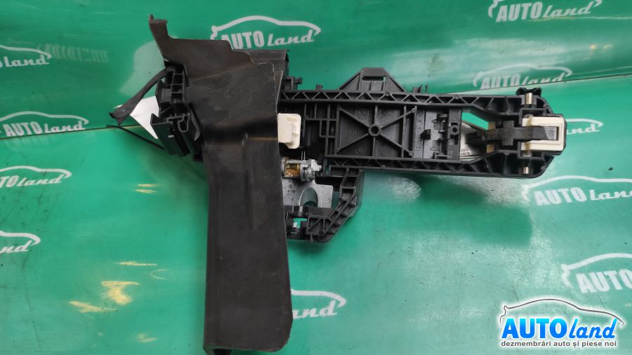 Maner Usa MERCEDES-BENZ C-CLASS (W204) 2007-2025 Cod A2047230114