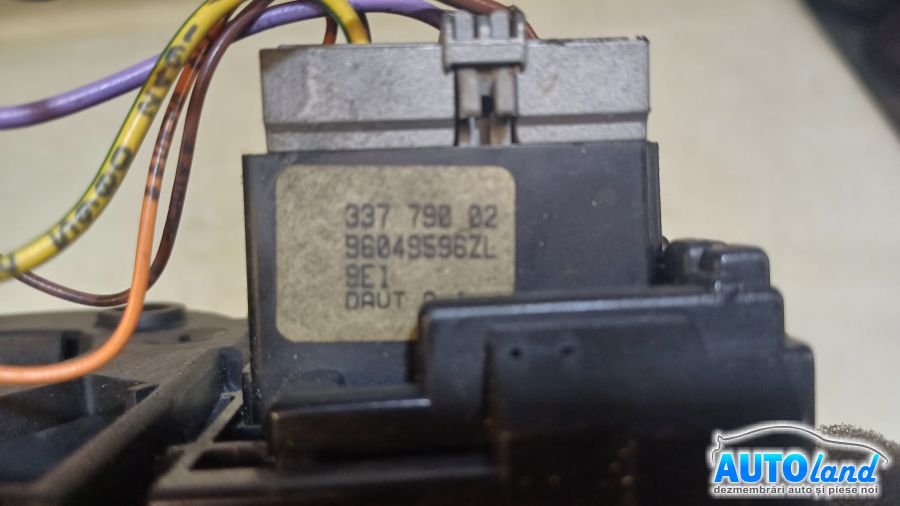 Maneta Semnalizare CITROEN BERLINGO 1996-2025 Cod 61557114