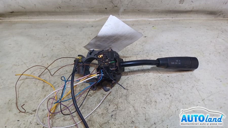 Maneta Semnalizare MERCEDES-BENZ C-CLASS (W202) 1993-2000 Cod A2085450010