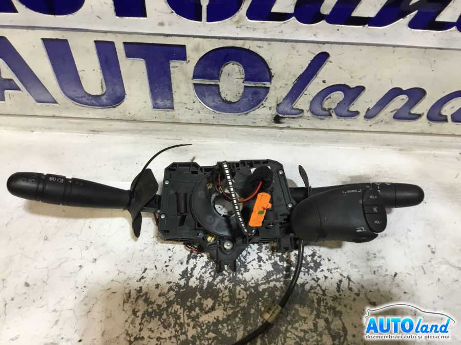 Maneta Semnalizare RENAULT SYMBOL (LB0/1/2_) 1998-2003 Cod 8200142395
