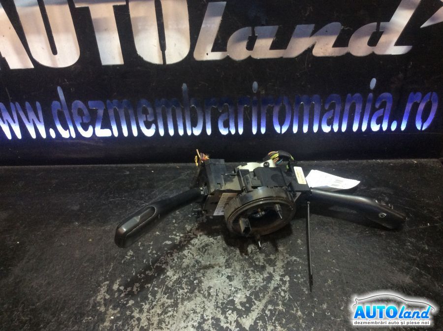 Maneta Semnalizare SKODA FABIA (6Y2) 1999-2025 Cod 8L0953513G