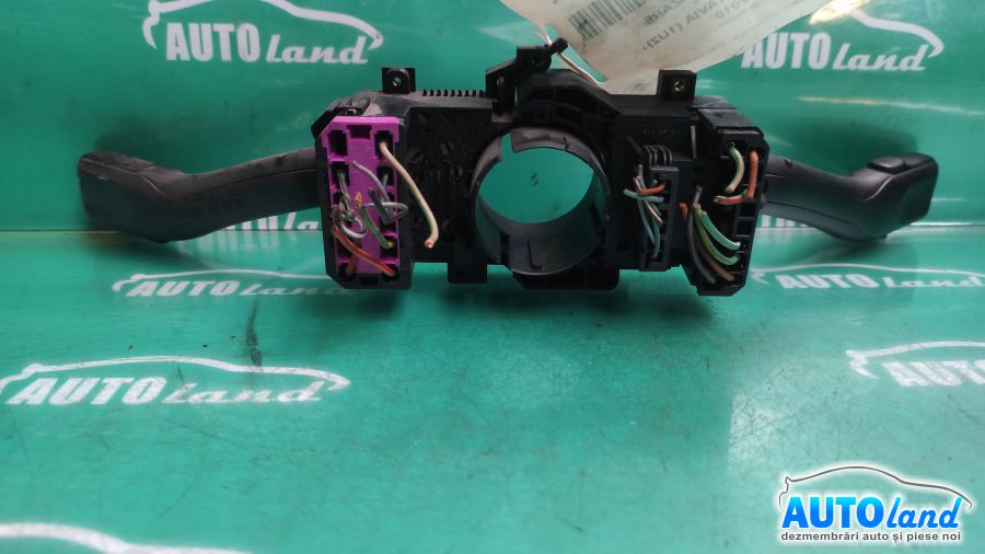 Maneta Semnalizare SKODA OCTAVIA (1U2) 1996-2010 Cod 8L0953513G