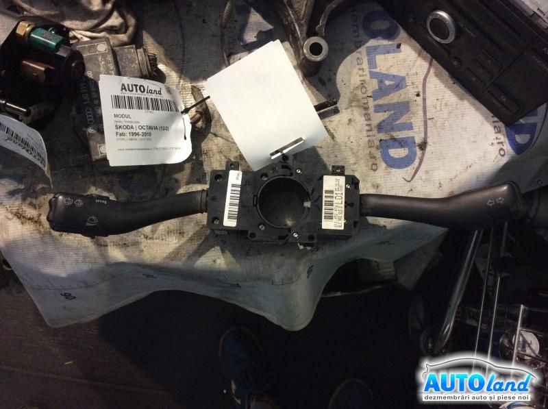 Maneta Semnalizare SKODA OCTAVIA (1U2) 1996-2010