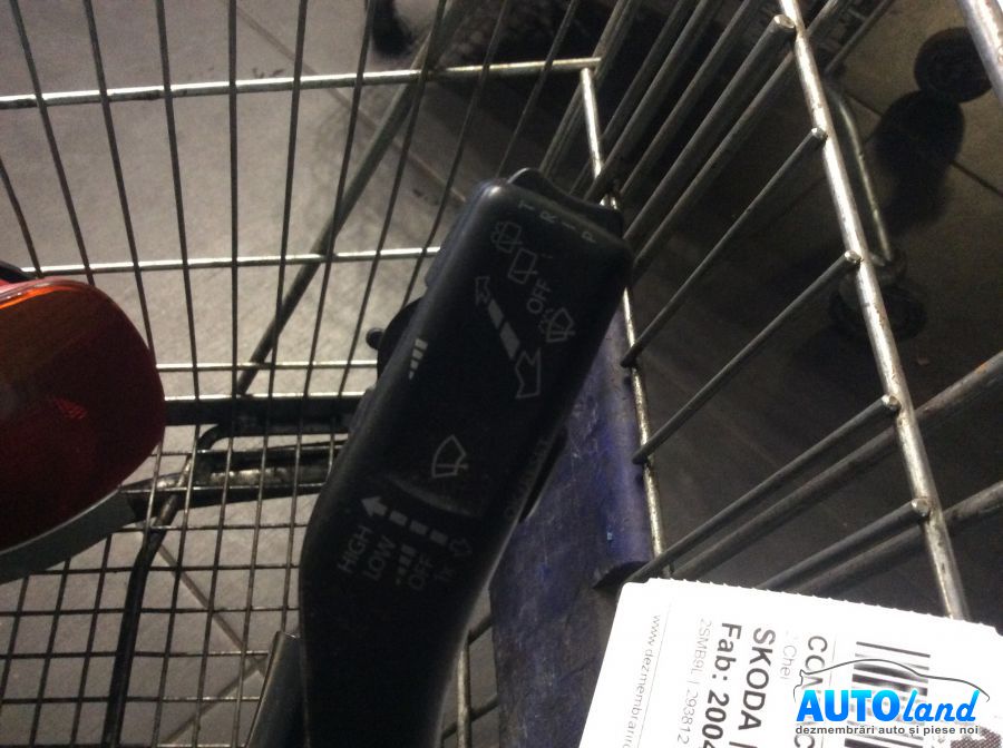 Maneta Semnalizare SKODA OCTAVIA (1Z3) 2004-2025