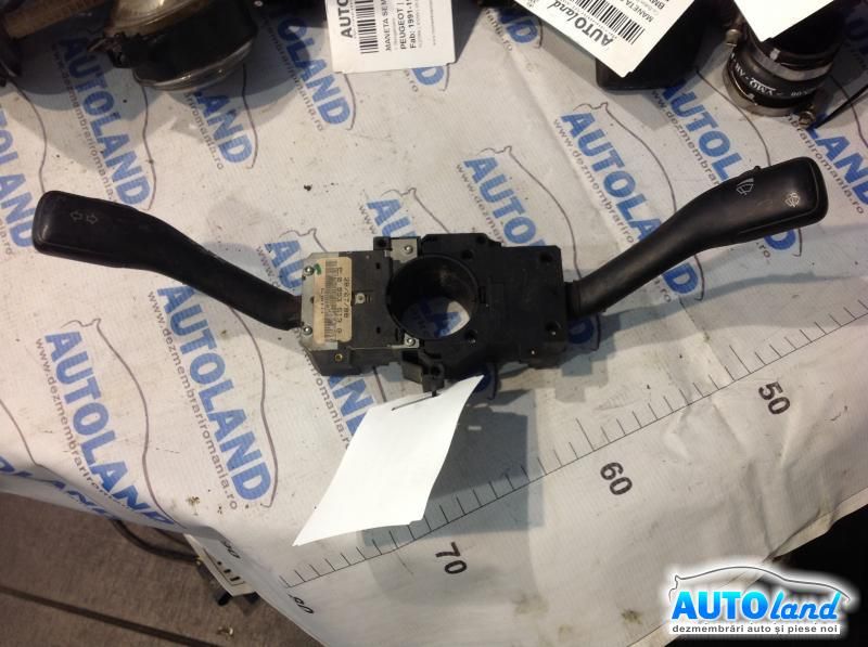 Maneta Semnalizare VOLKSWAGEN GOLF IV (1J1) 1997-2005 Cod 8L0953513B