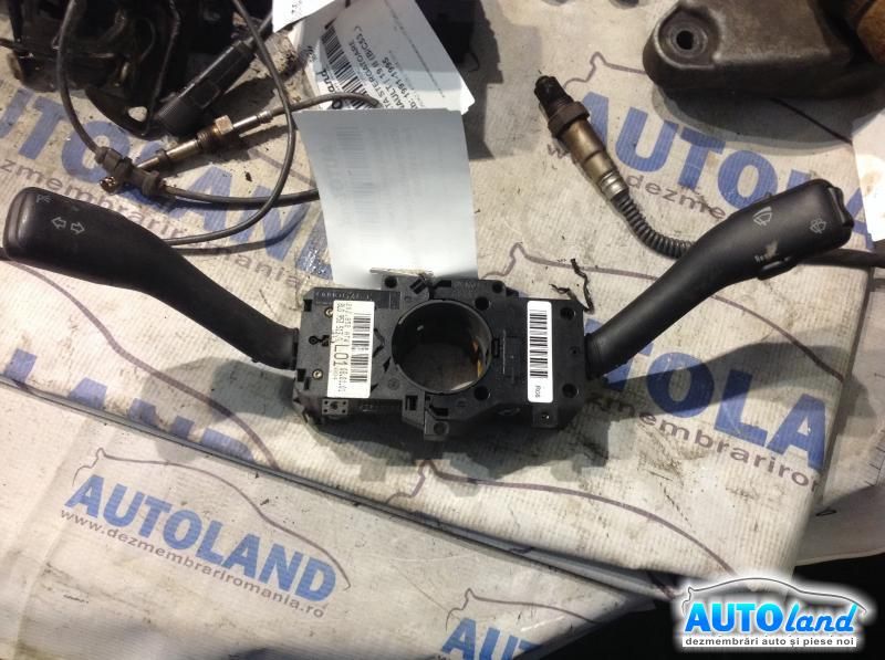 Maneta Semnalizare VOLKSWAGEN GOLF IV (1J1) 1997-2005 Cod 8L0953513G