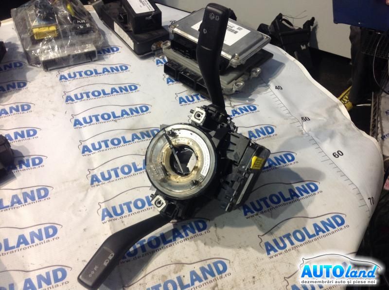 Maneta Semnalizare VOLKSWAGEN GOLF V (1K1) 2003-2025 Cod 1K0953513