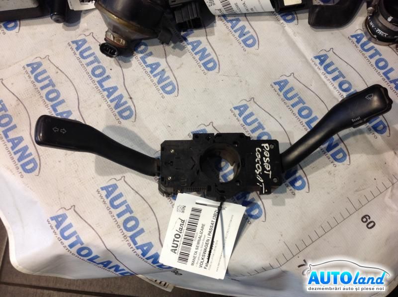 Maneta Semnalizare VOLKSWAGEN PASSAT (3B2) 1996-2000 Cod 8L0953513