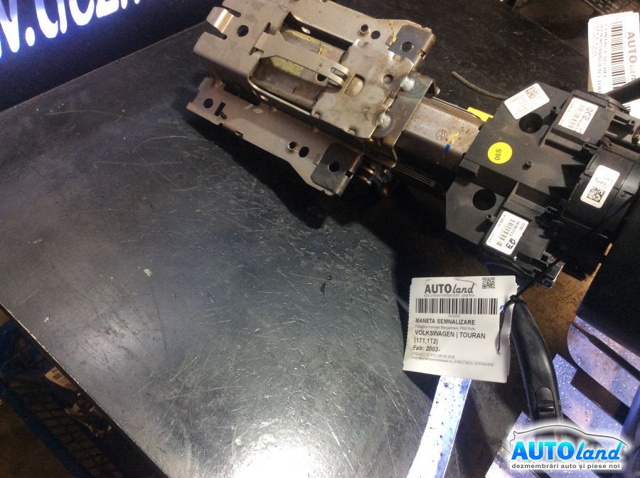 Maneta Semnalizare VOLKSWAGEN TOURAN (1T1,1T2) 2003-2026