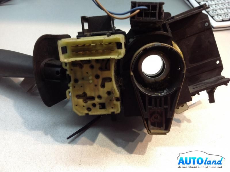 Maneta Stergatoare RENAULT KANGOO (KC0/1_) 1997-2025 Cod 7700308735B