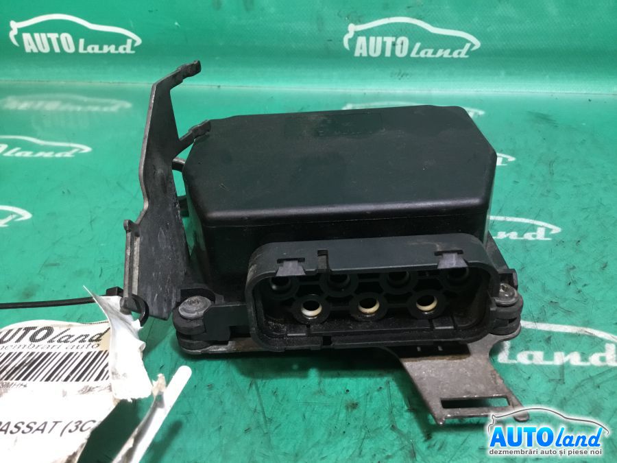 Modul electronic VOLKSWAGEN PASSAT (3C2) 2005-2025 Cod 3C0906625