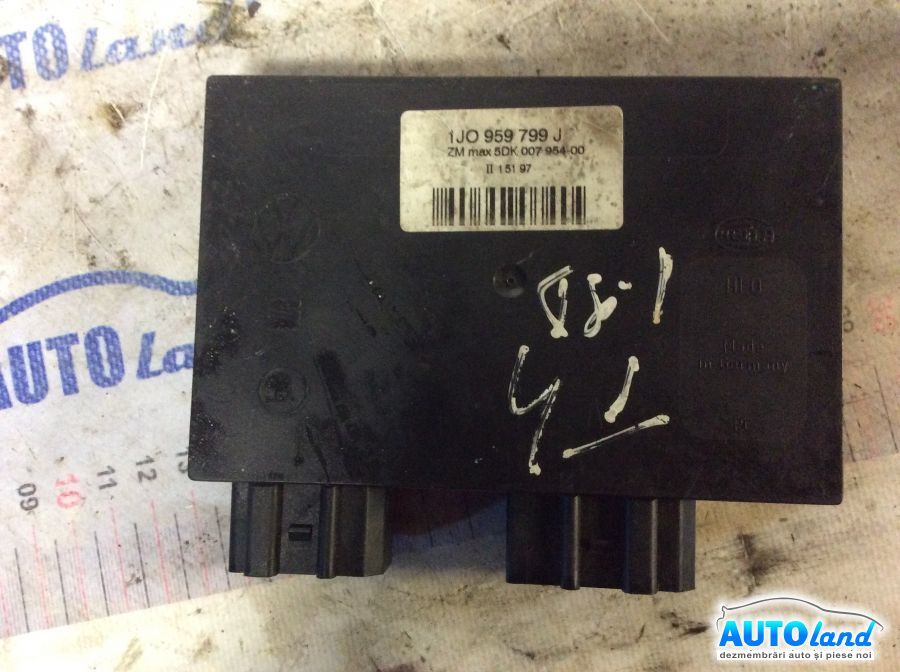 Modul electronic VOLKSWAGEN TRANSPORTER IV bus (70XB,70XC,7DB,7DW) 1990-2003 Cod 1J0959799J