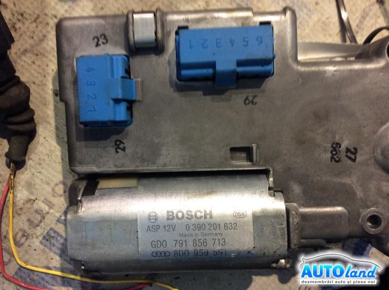 Motoras Macara AUDI A4 (8D2,B5) 1995-2000 Cod 8D0959591