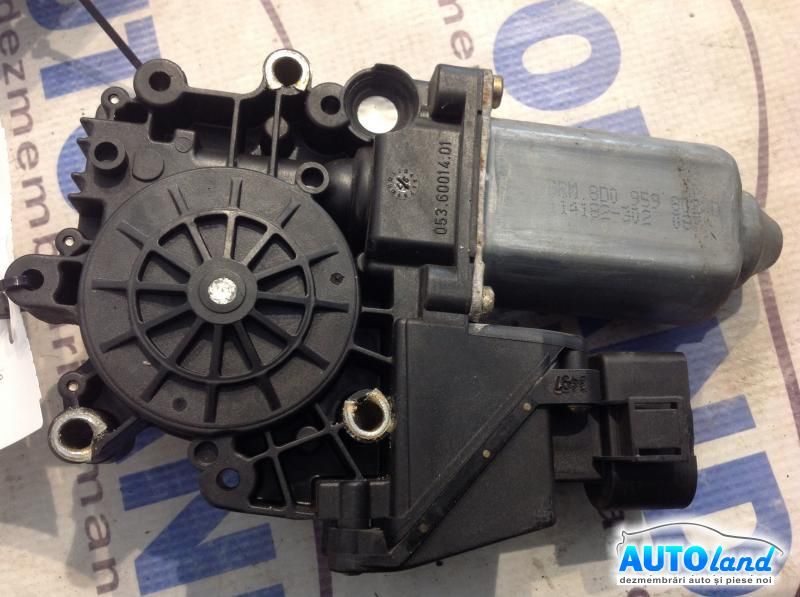 Motoras Macara AUDI A4 (8D2,B5) 1995-2000 Cod 8D0959802D