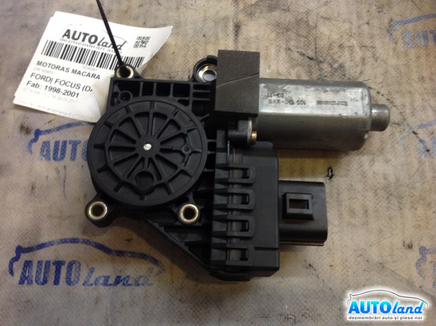Motoras Macara FORD FOCUS (DAW,DBW) 1998-2001 Cod 0130821902