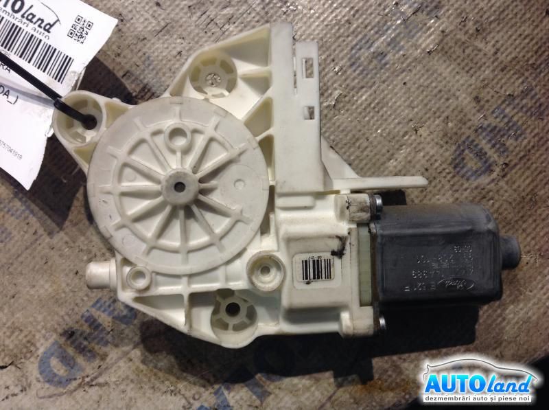 Motoras Macara FORD FOCUS II (DA_) 2004-2008 Cod 0130822217