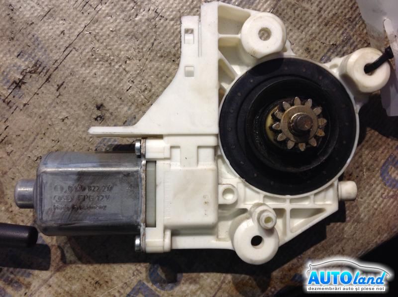 Motoras Macara FORD FOCUS II (DA_) 2004-2008 Cod 0130822217