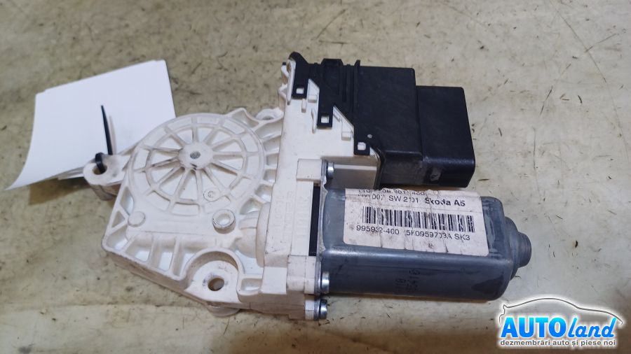 Motoras Macara SKODA OCTAVIA (1Z3) 2004-2025 Cod 5K0959703A