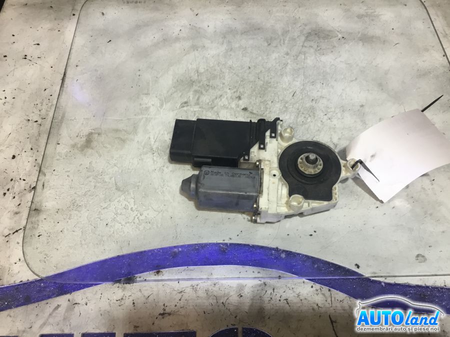 Motoras Macara VOLKSWAGEN GOLF IV (1J1) 1997-2005